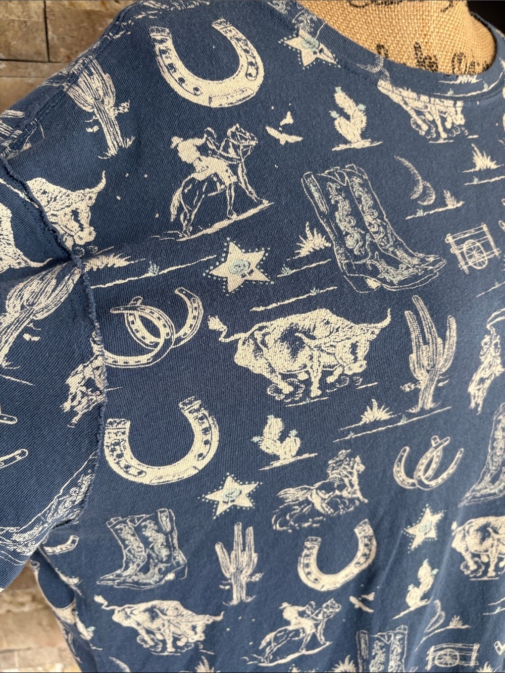 Free People blue painted graphic tshirt western theme drop shoulder horseshoe - Picture 4 of 16